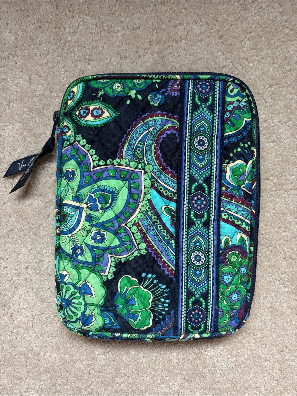Vera Bradley Black, Green and Teal Paisley Quilted Sleeve